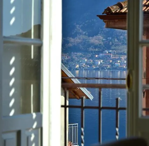 The Family - With Balcony And View Colonno