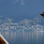 The Family - With Balcony And View Colonno