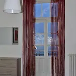 The Family - With Balcony And View Апартаменты