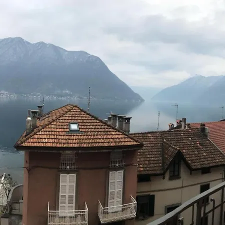 The Family - With Balcony And View דירה *