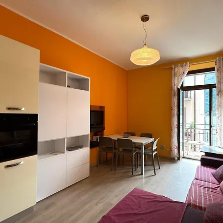 The Family - With Balcony And View Apartment
