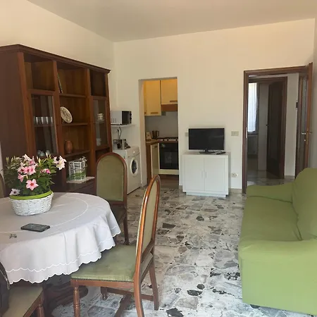 Апартаменты The Family - With Balcony And View Colonno