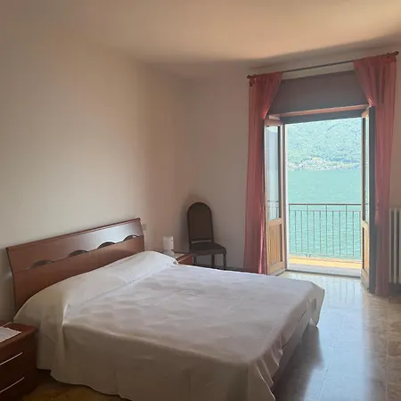 Апартаменты The Family - With Balcony And View *