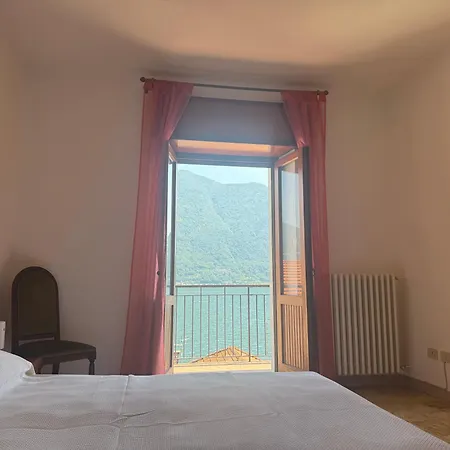 Апартаменты The Family - With Balcony And View Colonno