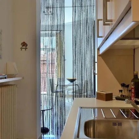 The Family - With Balcony And View *