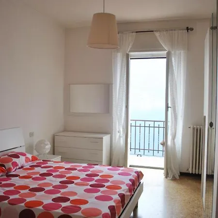 The Family House - With Balcony And View Colonno